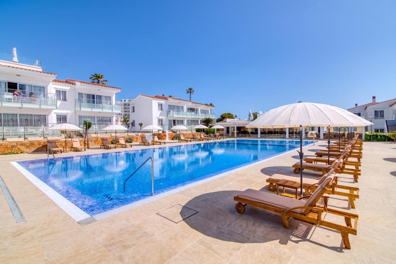Aparthotel Naranjos Menorca 3*